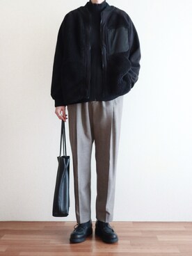 「stein（シュタイン）のアイテム（スラックス）」を使った、kitsuneさん（メンズ・182cm）の秋コーディネート