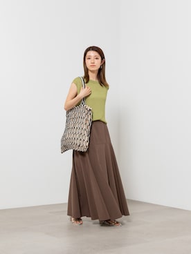 「NATURAL BEAUTY BASIC（ナチュラルビューティーベーシック）のアイテム」を使った、NBB STAFF 11さん（レディース・155cm）の夏コーディネート