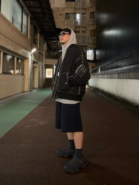 「A4A（エーフォーエー）のアイテム（MA-1）」を使った、LHP福岡店 staffさん（メンズ・165cm）の秋コーディネート
