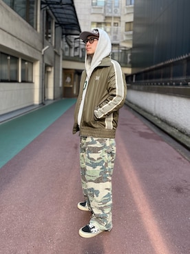 LHP福岡店 staff(LHP 福岡店)｜BlackEyePatchのパーカーを使った