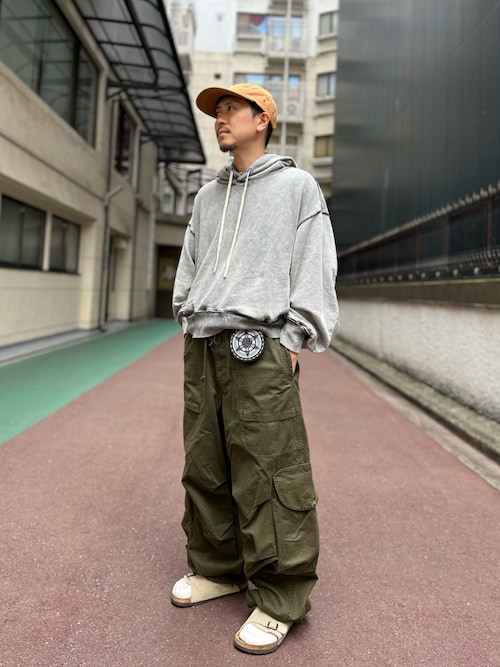 LHP XLHPX staff̃p[J[uDankeSchon/_PVF[/CHEMICAL SWEAT HOODIEiL.H.PbGGC`s[jvgR[fBl[g