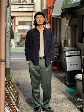 「アイテム（スラックス）」を使った、キアヌ/ Keanuさん（メンズ・186cm）の秋コーディネート