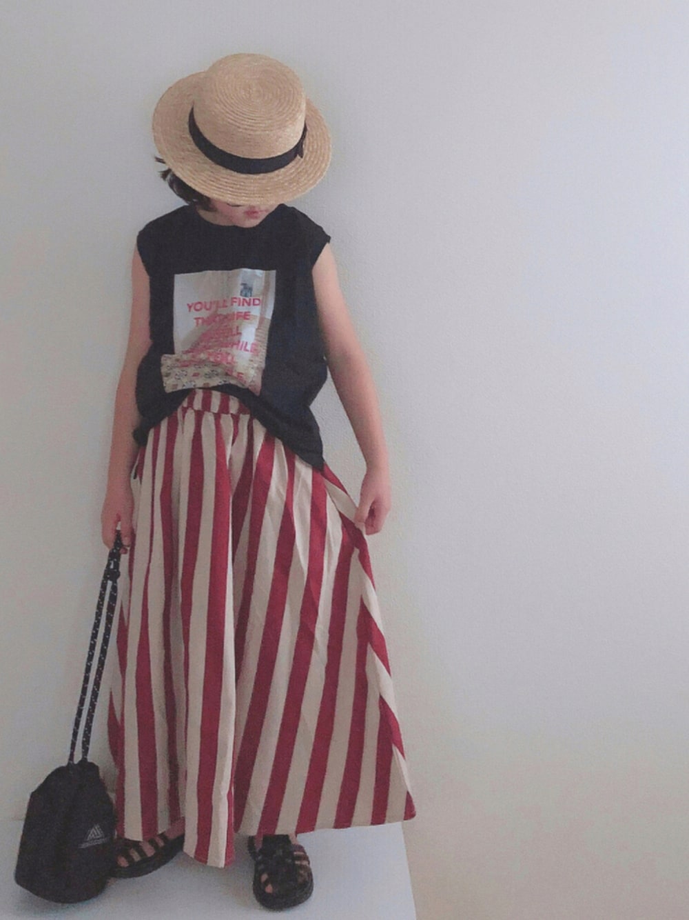 「ロゴT、プリントT、ノースリーブ、ロングスカート、ストライプ、スカート」｜「LOWRYS FARMのプリントノースリーブ　948798（Tシャツ/カットソー、ブラック系）」を使った、nami *さん（キッズ・110cm）の夏コーディネートの1枚目の写真