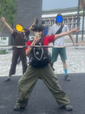 「アイテム（カーゴパンツ、グリーン系）」を使った、年金さん（レディース・156cm）の冬コーディネート