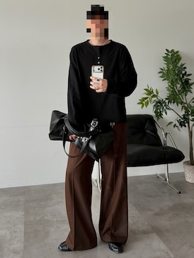 「SELLE GLANT（セレグランテ）のHENRY NECK SLUB LONG SLEEVE T-SHIRT / ヘンリーネックスラブロングTシャツ（Tシャツ/カットソー、ブラック系）」を使った、syogoさん（メンズ・180cm）の秋コーディネート