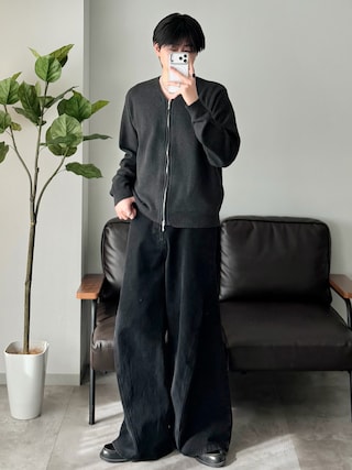 「selle glant（セレグランテ）のV NECK ZIP KNIT CARDIGAN/Vネックジップニットカーディガン（ニット/セーター）」を使った、syogoさん（メンズ・180cm）の春コーディネート