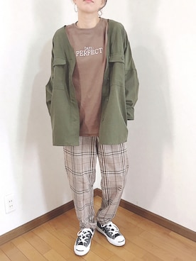 「GUコーデ」｜「アイテム（ノーカラージャケット）」を使った、あゆさん（レディース・157cm）の秋コーディネート