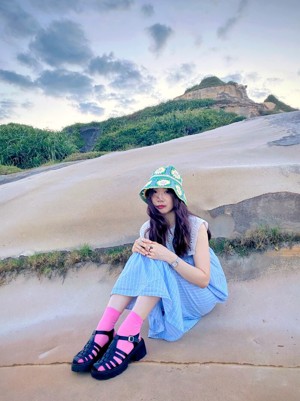 「summer、Taiwan、outfit、dress、vintage、RETRO GIRL、lookbook、Cluse、onepiece、wiwt、girl、girly」｜「CLUSEのCLUSE（アナログ腕時計、シルバー系）」を使った、Zooeyさん（レディース・165cm）の秋コーディネートの1枚目の写真