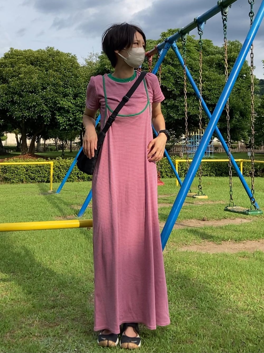 「ロングワンピース、休日スタイル、オトナ女子、オトナカジュアル、カラーコーデ、韓国ファッション、エアリフト、ビタミンカラー、セットアップ」｜「HELLO.SANFRANCISCOの【新色追加】【HELLO.SANFRANCISCO/ハローサンフランシスコ】 Tee付きボーダーキャミワンピース（ワンピース、ピンク系）」を使った、あさみさん（レディース・162cm）の夏コーディネートの1枚目の写真