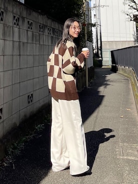 EMODA Official_STAFFさん（レディース・165cm）の冬コーディネート