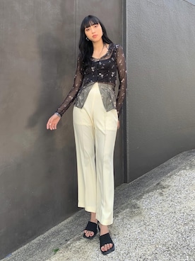 「EMODA（エモダ）のアイテム（シャツ/ブラウス）」を使った、EMODA Official_STAFFさん（レディース・168cm）の夏コーディネート