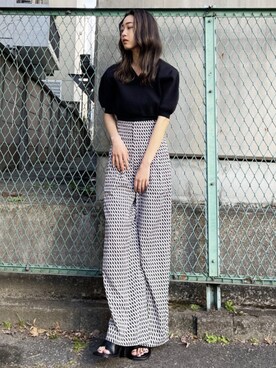 EMODA Official_STAFFさん（レディース・165cm）の春コーディネート