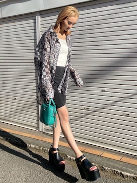 「EMODA（エモダ）のアイテム（シャツ/ブラウス）」を使った、EMODA Official_STAFFさん（レディース・162cm）の春コーディネート