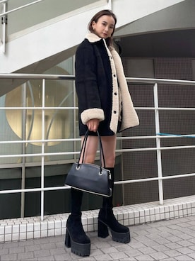「EMODA」｜「アイテム（ムートンコート）」を使った、EMODA Official_STAFFさん（レディース・162cm）の冬コーディネート
