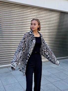 「EMODA（エモダ）のアイテム（シャツ/ブラウス）」を使った、EMODA Official_STAFFさん（レディース・162cm）の春コーディネート