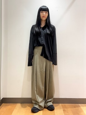 「LAATO（ラート）のアイテム」を使った、まりなさん（レディース・159cm）の秋コーディネート