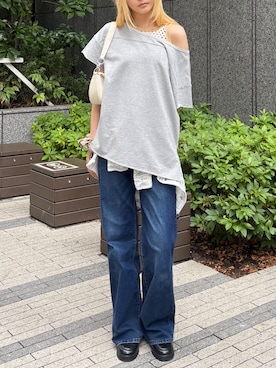 「CLEIO（クレイオ）の【CLEIO】2WAYオフショルダープルオーバー 2WAY OFF-SHOULDER PULLOVER（Tシャツ/カットソー、グレー系）」を使った、CLEIO STYLEさん（レディース・159cm）の夏コーディネート