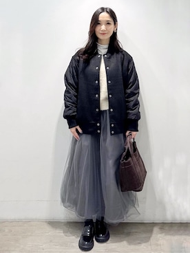 「アイテム（ピアス（両耳用）、ベージュ系）」を使った、yuicciさん（レディース・156cm）の冬コーディネート