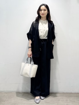 「OPAQUE.CLIP（オペークドットクリップ）の新色追加！【定番】名品フラットバレエシューズ（パンプス、シルバー系）」を使った、yuicciさん（レディース）の夏コーディネート