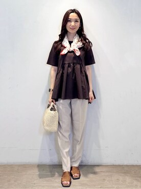 「OPAQUE.CLIP（オペークドットクリップ）の◆ペプラムドッキングカットソー【洗濯機洗い可】（Tシャツ/カットソー）」を使った、yuicciさん（レディース・156cm）の春コーディネート