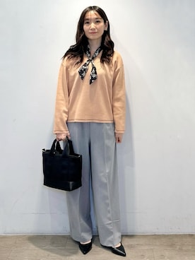 「アイテム（ストール/ショール、ブラック系）」を使った、yuicciさん（レディース・156cm）の冬コーディネート