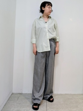 「UNTITLED（アンタイトル）の【セットアップ可/ウエストゴム】メランジツイルワイドパンツ（その他パンツ、グレー系）」を使った、ikoooooo77さん（レディース）の秋コーディネート