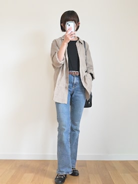 「UNIQLO（ユニクロ）のアイテム（シャツ/ブラウス、ブラウン系）」を使った、chestnut.archiveさん（レディース・160cm）の春コーディネート