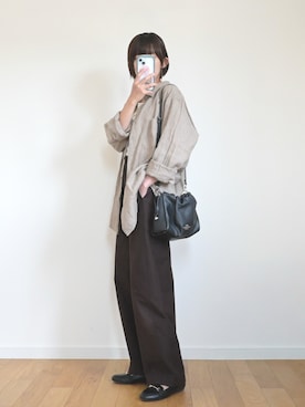 「UNIQLO（ユニクロ）のアイテム（シャツ/ブラウス、ブラウン系）」を使った、chestnut.archiveさん（レディース・160cm）の春コーディネート