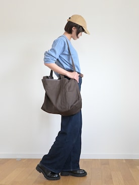 「UNIQLO（ユニクロ）のアイテム（ニット/セーター、ブルー系）」を使った、chestnut.archiveさん（レディース・160cm）の春コーディネート