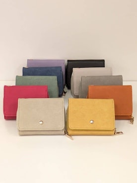 「SHOO・LA・RUE（シューラルー）の【選べる10色/推し活にも/コンパクト】三つ折りミニ財布（財布、イエロー系）」を使った、mikaさん（レディース）の冬コーディネート