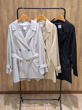 「DRESKIP（ドレスキップ）の【S-LL/防花粉/撥水】ミドル丈トレンチコート（トレンチコート、グレー系）」を使った、mikaさん（レディース）の春コーディネート