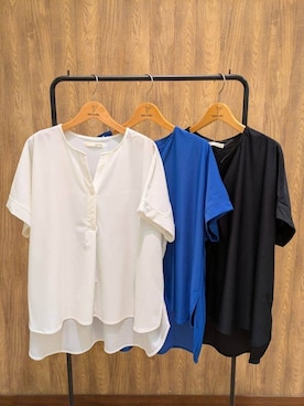 「SHOO・LA・RUE（シューラルー）の【S-LL】さらりとしたタッチが上品見え ワンボタンデザイン トップス（Tシャツ/カットソー、ホワイト系）」を使った、mikaさん（レディース）の夏コーディネート