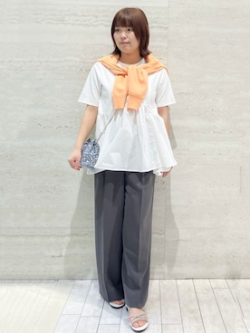 「OPAQUE.CLIP（オペークドットクリップ）のペプラムドッキングカットソー【洗濯機OK】（Tシャツ/カットソー、ホワイト系）」を使った、fukaopcさん（レディース・158cm）の春コーディネート