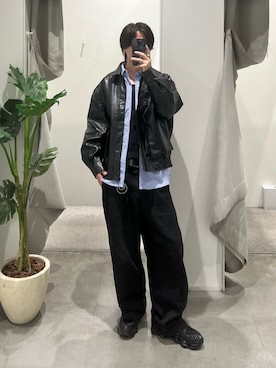 「COLONY 2139（コロニートゥーワンスリーナイン）のアイテム（パンツ）」を使った、yonezawaさん（メンズ・173cm）の春コーディネート