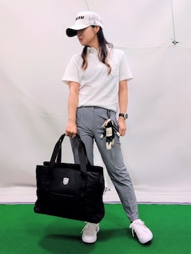 「ADABAT STREAM（アダバットストリーム）のアイテム」を使った、saosao.golfさん（レディース・164cm）の夏コーディネート