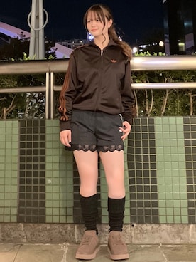 「アイテム（ジャージ）」を使った、KMさん（レディース・156cm）の秋コーディネート