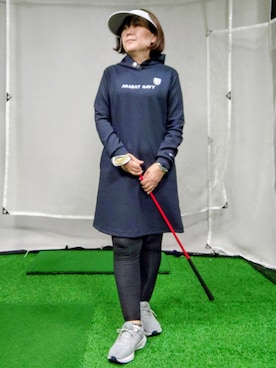 「アイテム（サンバイザー）」を使った、tomoさん（レディース・161cm）の秋コーディネート