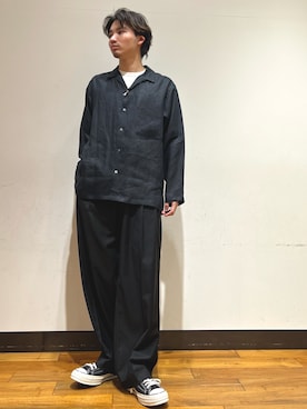「URBAN RESEARCH（アーバンリサーチ）のMARKAWARE　COMFORT FIT OPEN COLLAR（シャツ/ブラウス、ブラック系）」を使った、ktrrrrrさん（メンズ・168cm）の春コーディネート