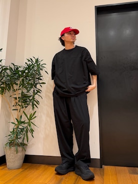 「URBAN RESEARCH（アーバンリサーチ）のWide Dad　BREEZY TECH SHORT-SLEEVE T-SHIRTS（Tシャツ/カットソー、ブラック系）」を使った、ktrrrrrさん（メンズ・168cm）の夏コーディネート