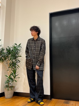 「URBAN RESEARCH（アーバンリサーチ）のSHEER CH SQUARE CUT SHIRTS（シャツ/ブラウス、ブラック系）」を使った、ktrrrrrさん（メンズ・168cm）の夏コーディネート