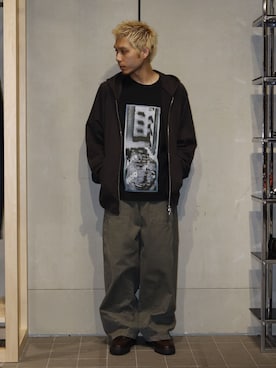 「is-ness（イズネス）のアイテム」を使った、YOSHIMURAさん（メンズ・170cm）の秋コーディネート