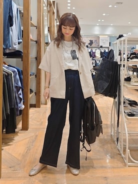 「アイテム（テーラードジャケット）」を使った、K・Nさん（レディース・161cm・40代）の夏コーディネート