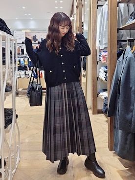 「アイテム（ボストンバッグ）」を使った、K・Nさん（レディース・161cm・40代）の秋コーディネート