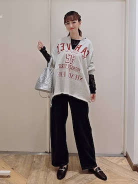 「GLOBAL WORK（グローバルワーク）のGOODデニムバギーパンツ/498388（デニムパンツ）」を使った、K・Nさん（レディース・161cm・40代）の秋コーディネート