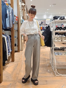 「アイテム（Tシャツ/カットソー）」を使った、K・Nさん（レディース・161cm・40代）の夏コーディネート
