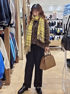 「アイテム（ローファー）」を使った、K・Nさん（レディース・161cm・40代）の秋コーディネート