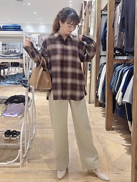 「GLOBAL WORK（グローバルワーク）のGOODデニムバギーパンツ/498388（デニムパンツ）」を使った、K・Nさん（レディース・161cm・40代）の秋コーディネート