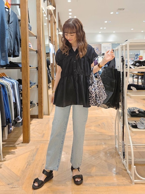 グローバルワーク♡エアリーリラックスデニムブラウス グローバルワーク♡エアリーリラックスデニムブラウス - メルカリ