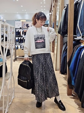 「アイテム（バックパック/リュック）」を使った、K・Nさん（レディース・161cm・30代）の秋コーディネート