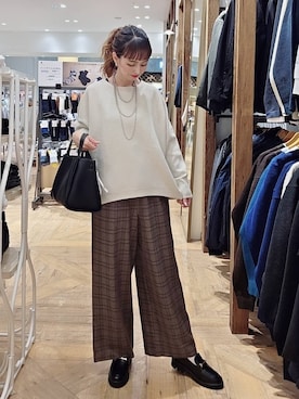 「アイテム（アクセサリー）」を使った、K・Nさん（レディース・161cm）の秋コーディネート